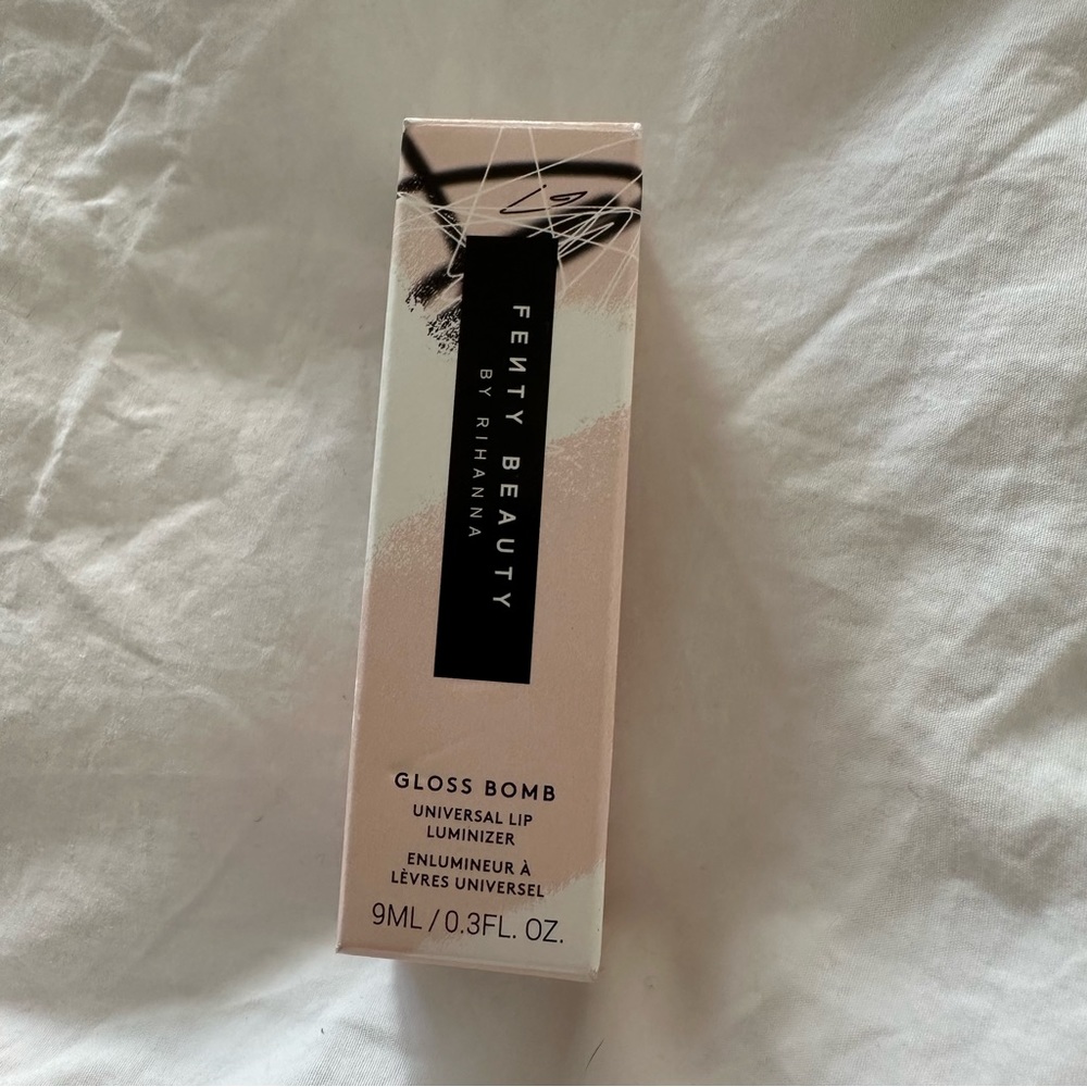 Fenty gloss bomb - fussy